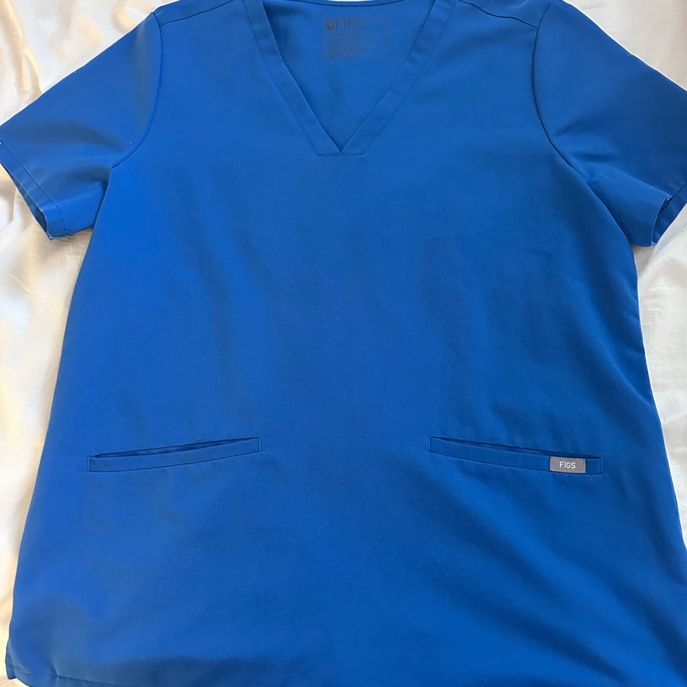 Figs Scrub Top